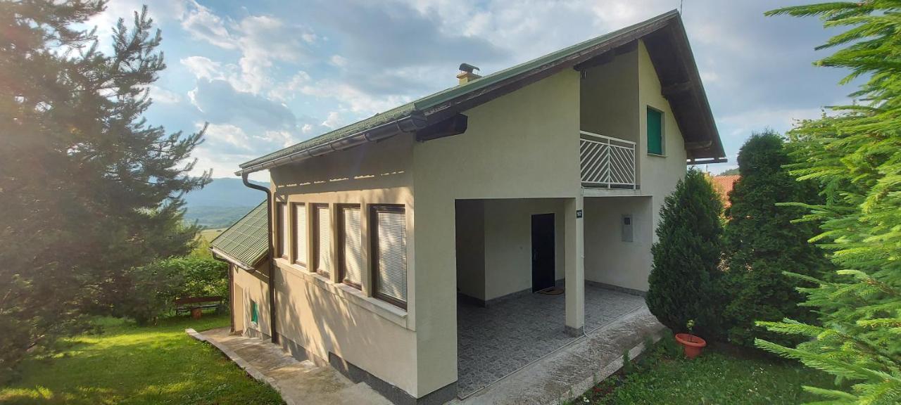 Vikendica Sunset House *